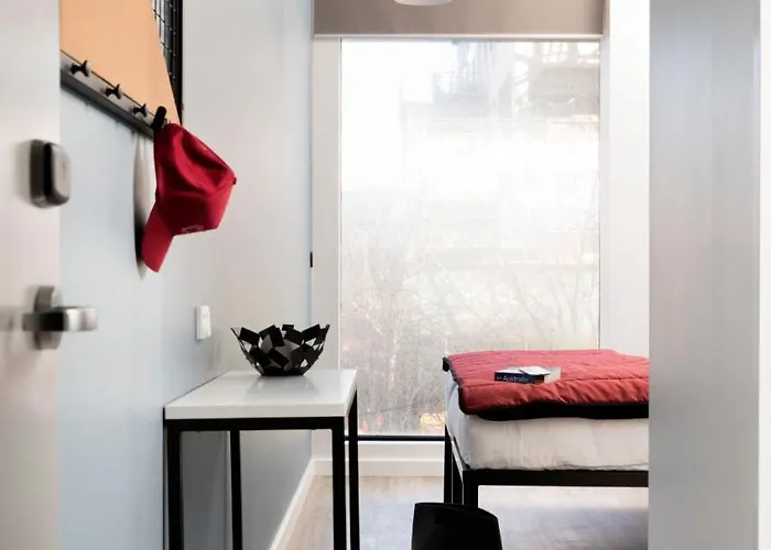 Standard Private Bathroom Twin Room